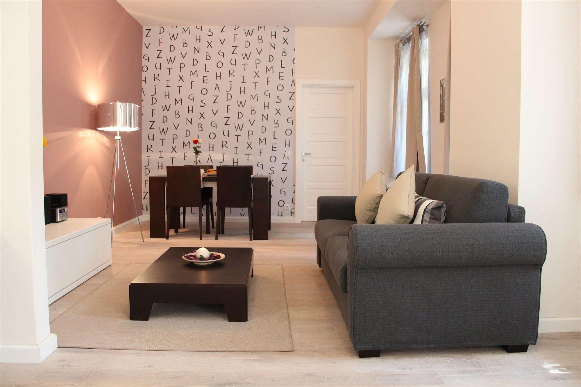 Central Prague Apartments Bagian luar foto