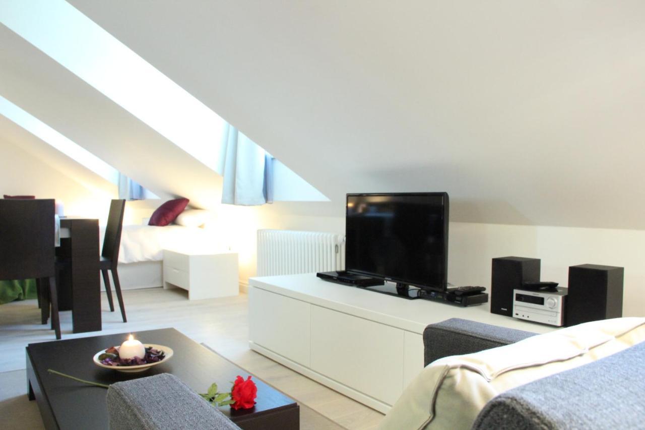 Central Prague Apartments Bagian luar foto